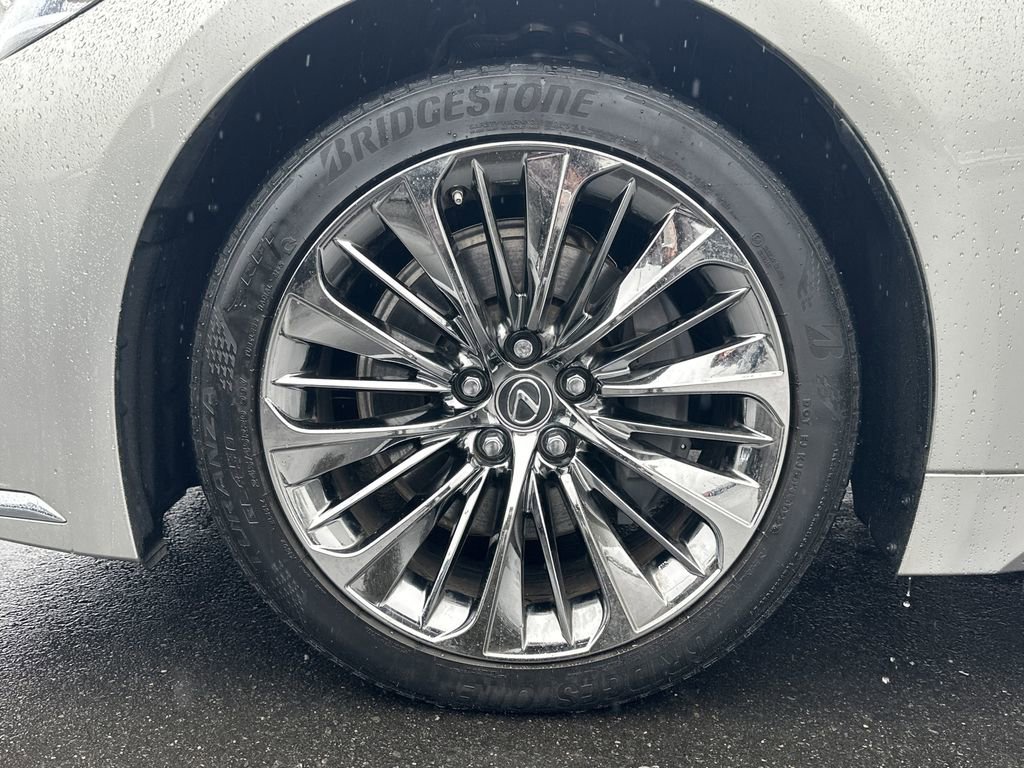 Used 2022 Lexus LS 500 AWD w/ Interior Upgrade Package image 14