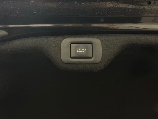 Used 2023 Lexus ES 350 w/ Premium Package image 11