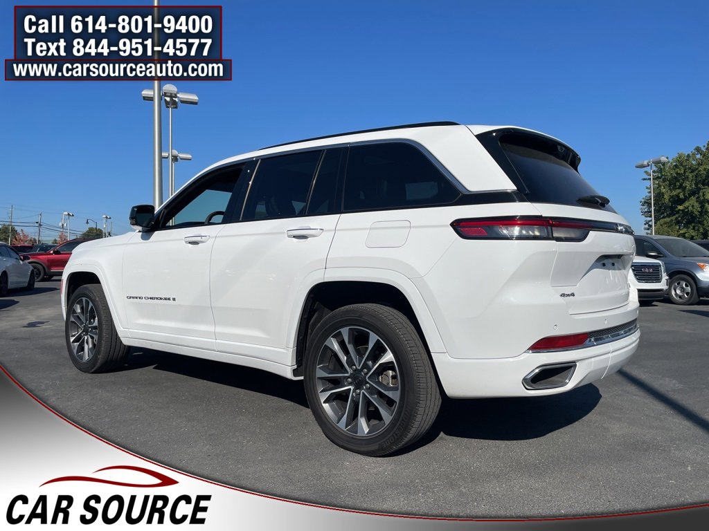 Used 2023 Jeep Grand Cherokee Overland w/ Luxury Tech Group IV image 4