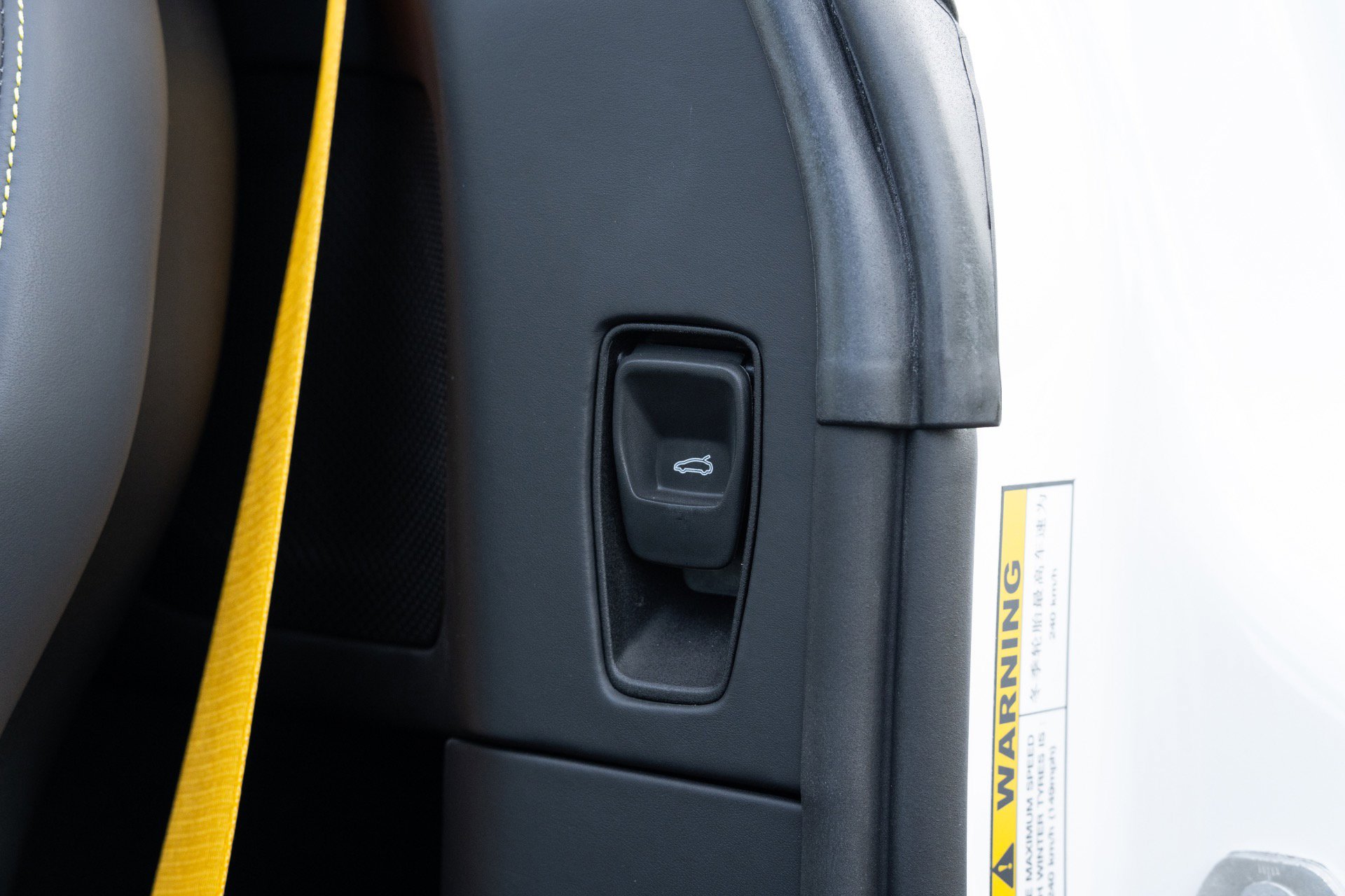 Used 2024 Ferrari 296 GTS RWD image 48