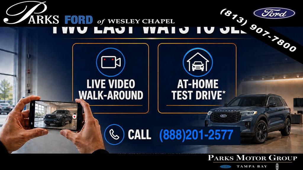 Used 2024 Lincoln Nautilus Premier AWD/4WD image 9