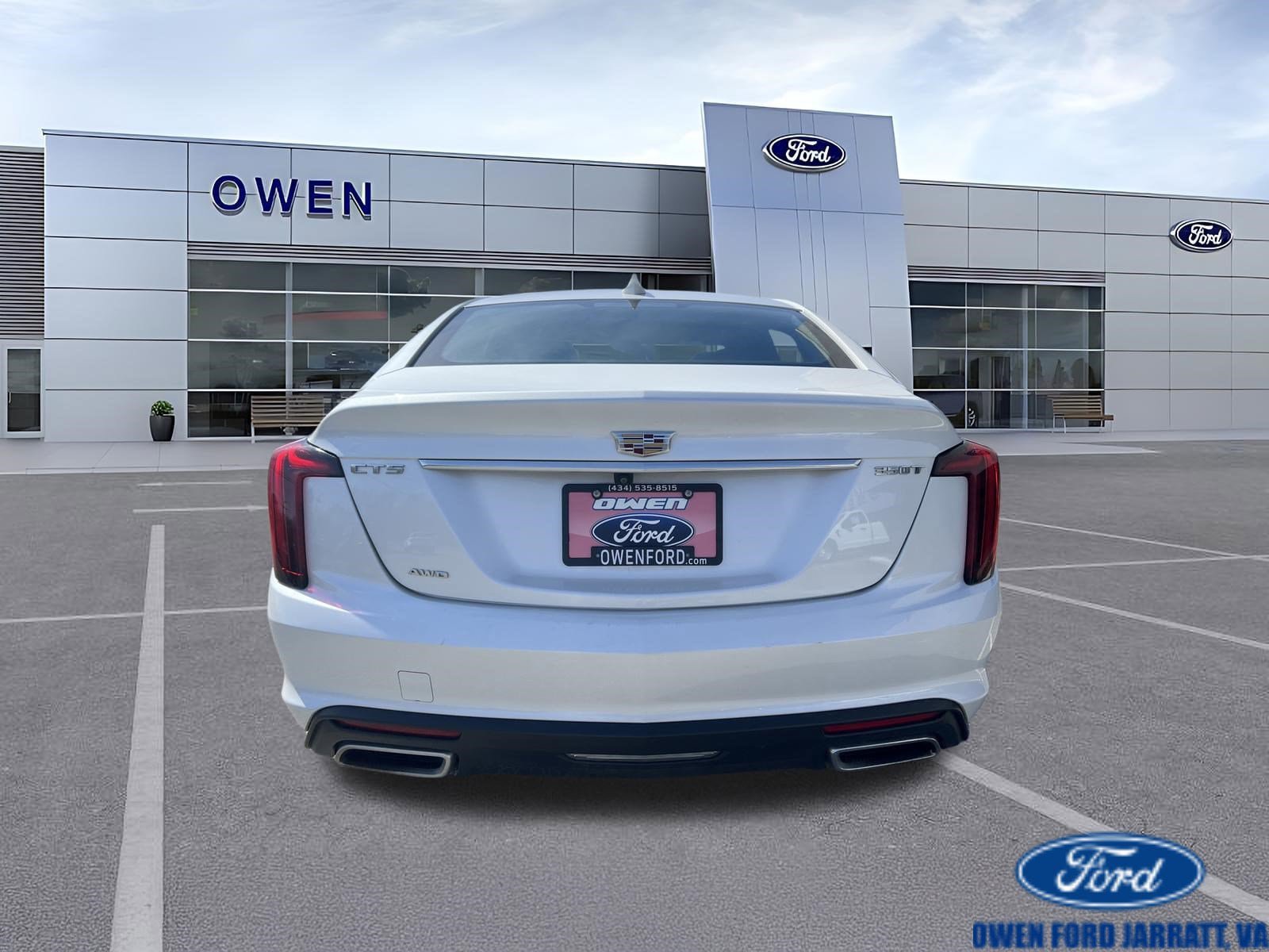Used 2021 Cadillac CT5 Luxury w/ Sun And Sound Package AWD/4WD image 4