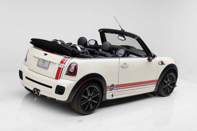 Used 2010 MINI Cooper S image 3