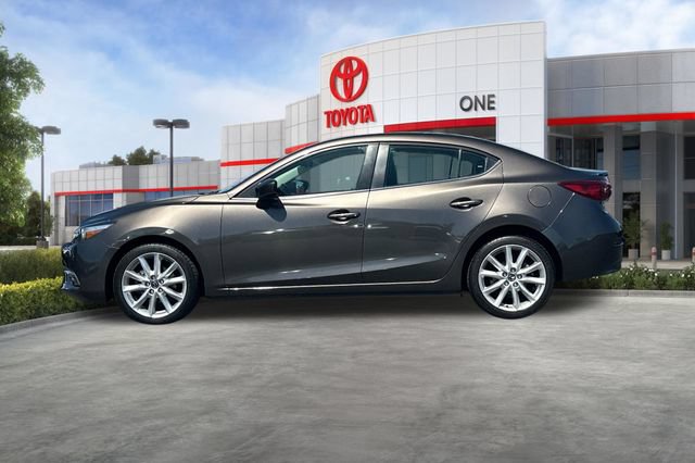 Used 2017 MAZDA MAZDA3 Grand Touring FWD image 8