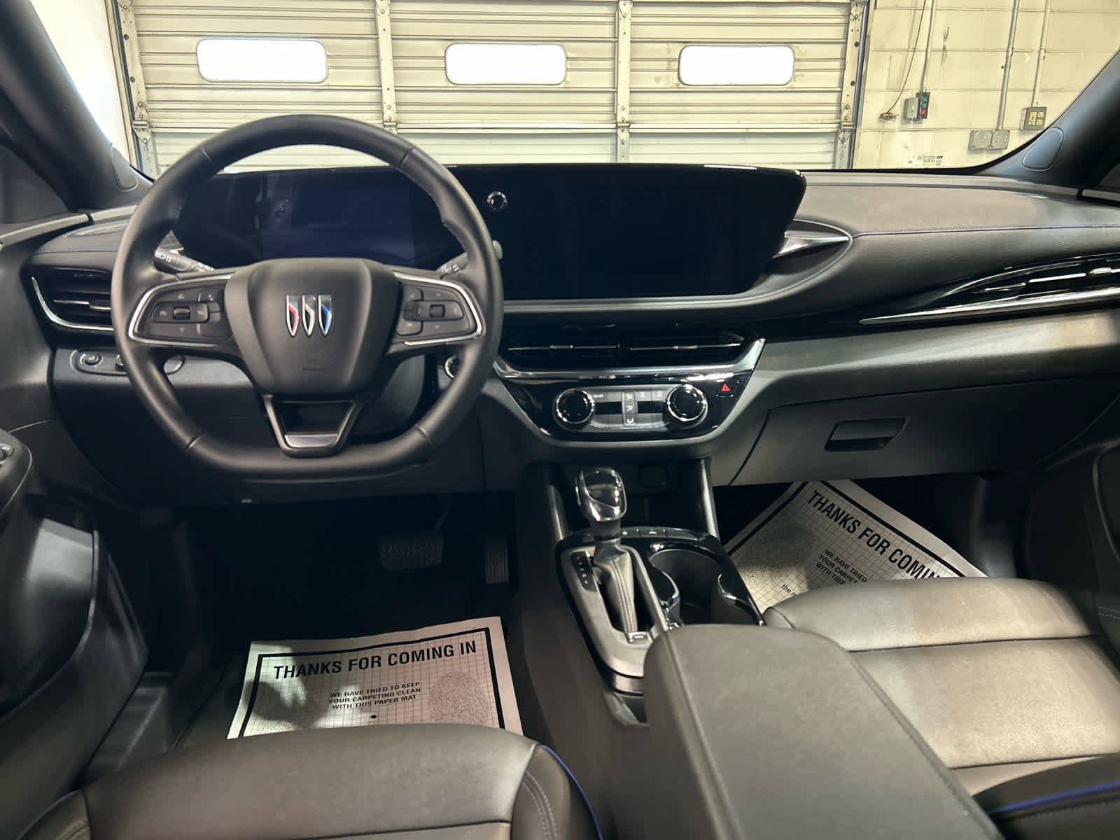 Used 2025 Buick Envista Sport Touring image 4