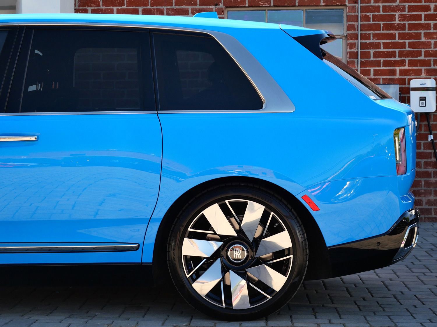 Certified 2026 Rolls-Royce Cullinan AWD/4WD image 21