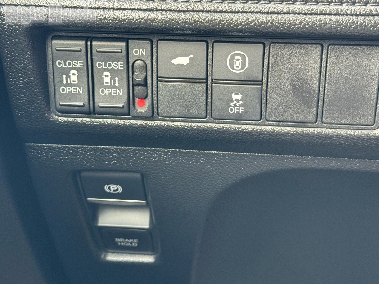 Used 2024 Honda Odyssey EX-L image 23