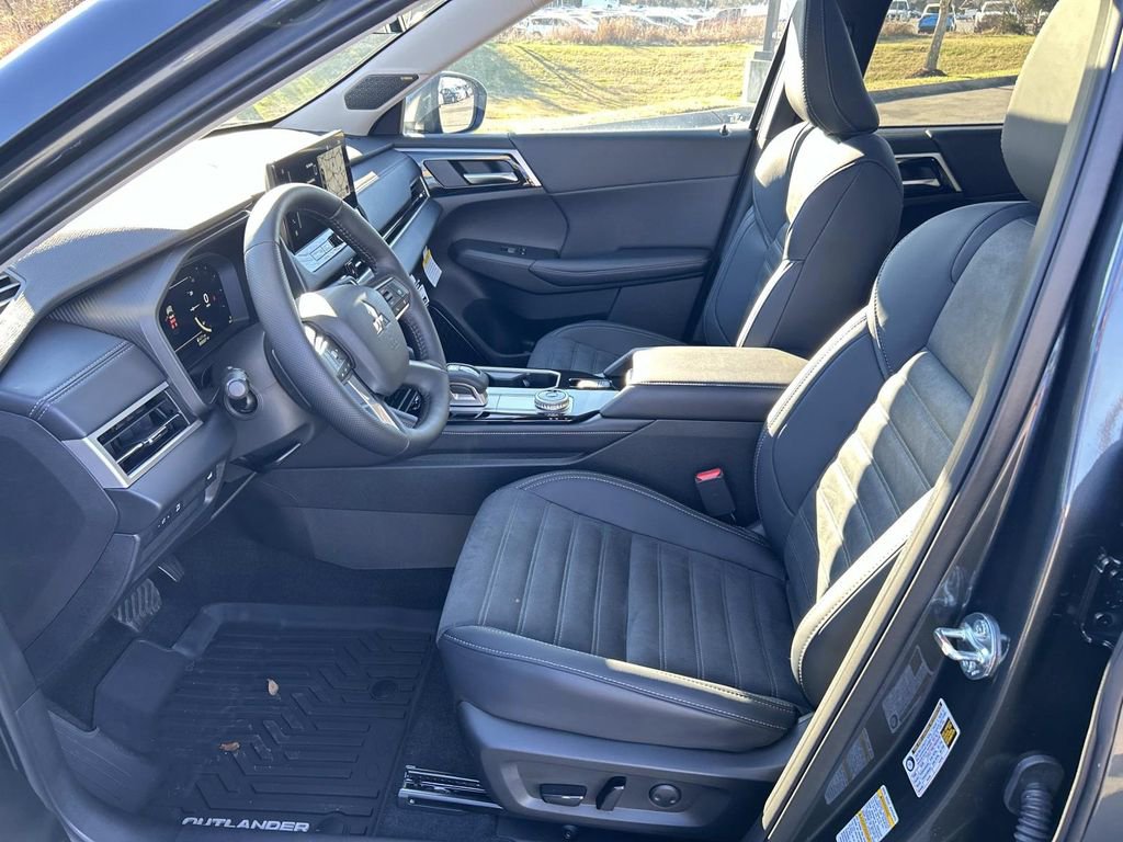 New 2026 Mitsubishi Outlander SE AWD/4WD image 21