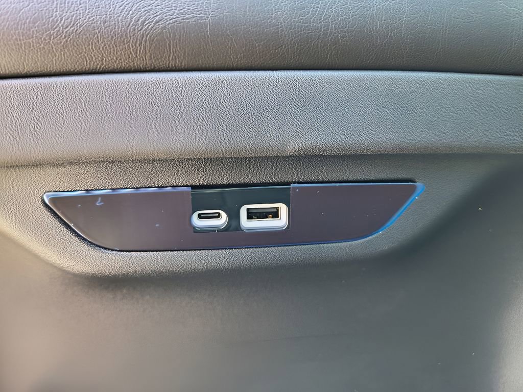 New 2026 Chrysler Pacifica Select image 26