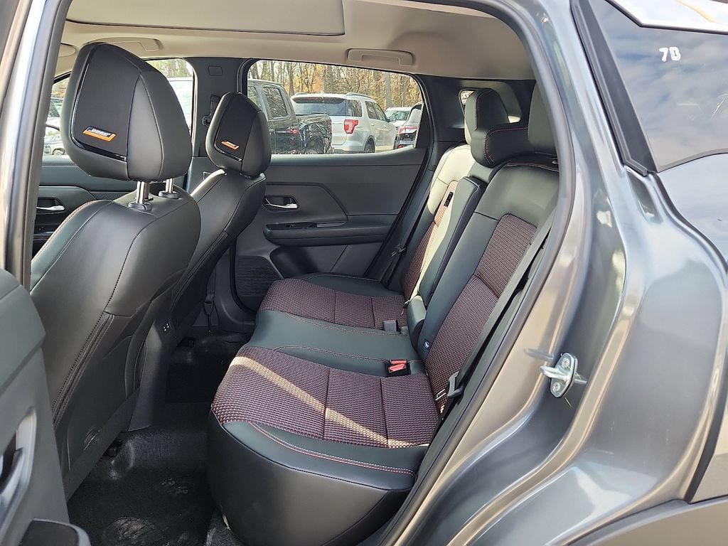New 2026 Nissan Kicks SR w/ SR Premium Package AWD/4WD image 5