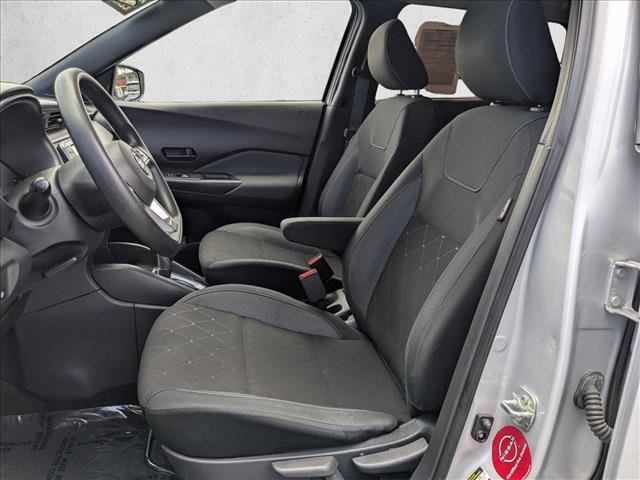 Used 2020 Nissan Kicks S FWD image 15