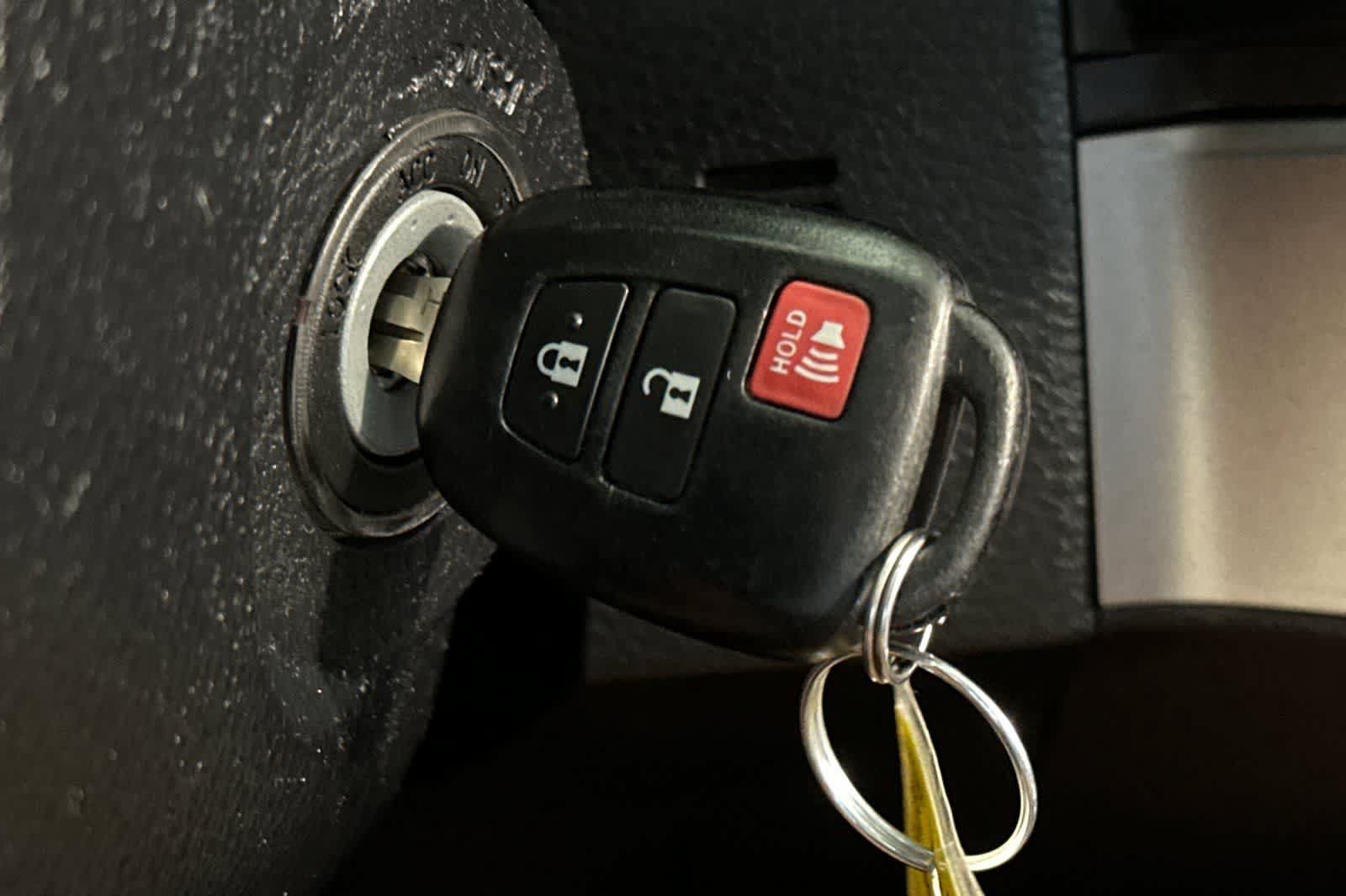 Used 2021 Toyota Tacoma SR5 RWD image 25