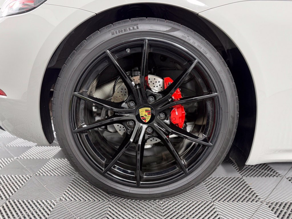 Certified 2025 Porsche 718 Cayman S RWD image 17