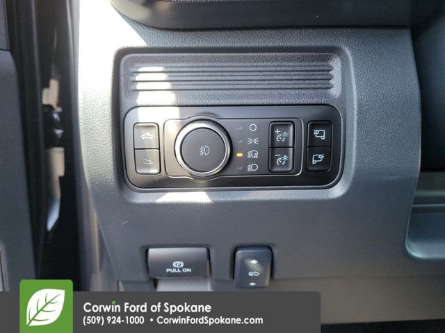 Used 2026 Ford F450 Platinum image 29