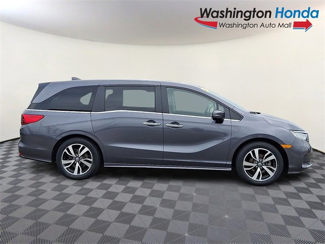 Certified 2024 Honda Odyssey Touring image 7