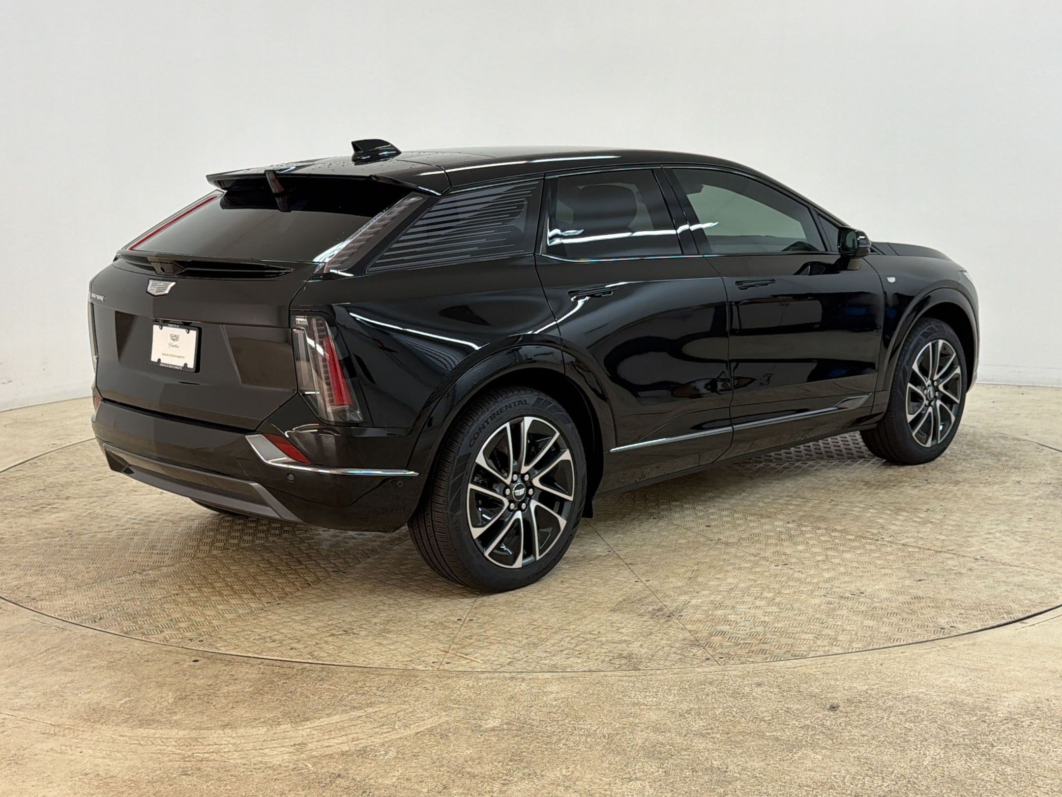 New 2027 Cadillac Optiq Sport RWD image 9