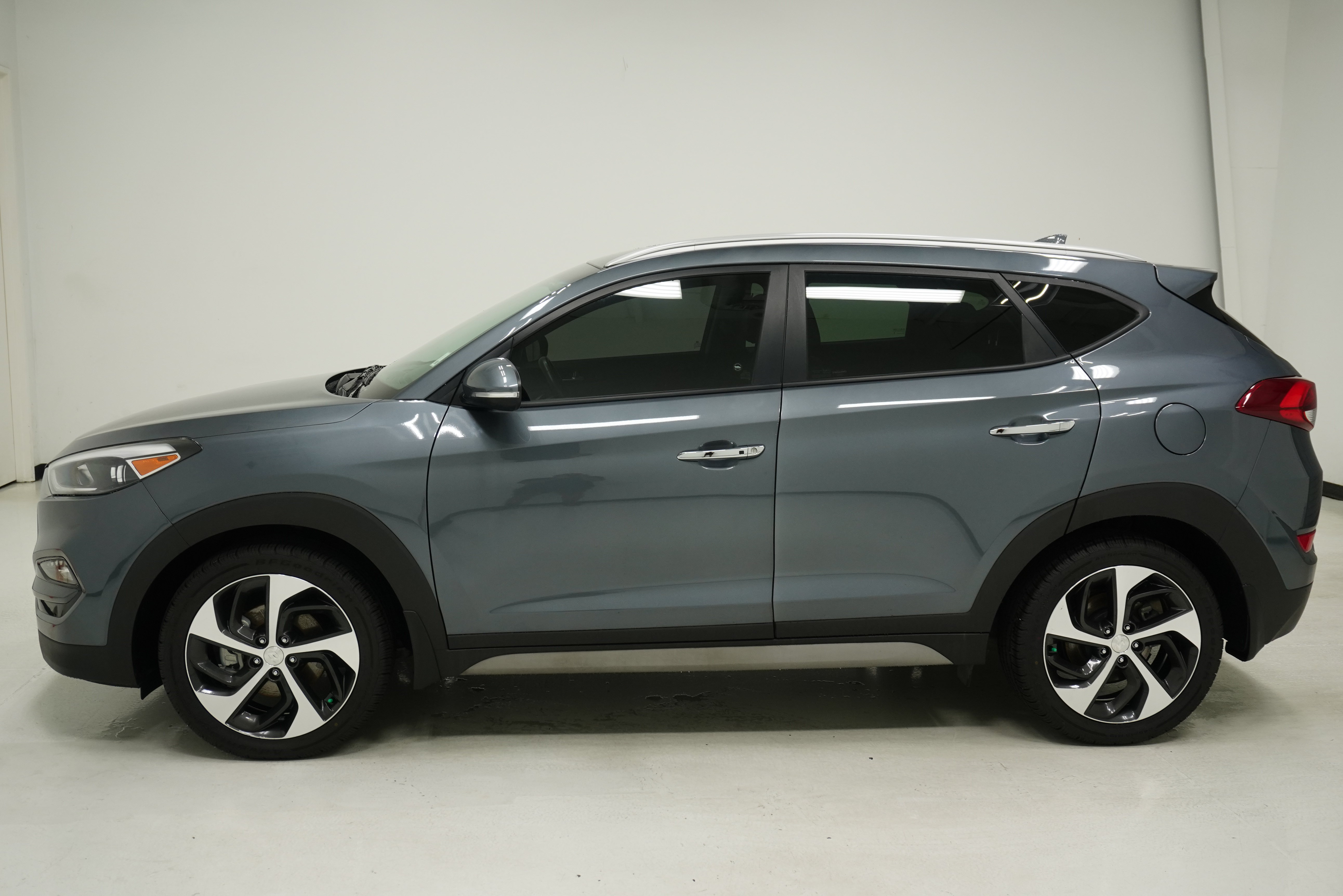 Used 2017 Hyundai Tucson Limited FWD image 7