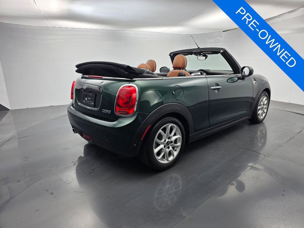 Used 2019 MINI Cooper Convertible w/ Signature Upholstery Package FWD image 4