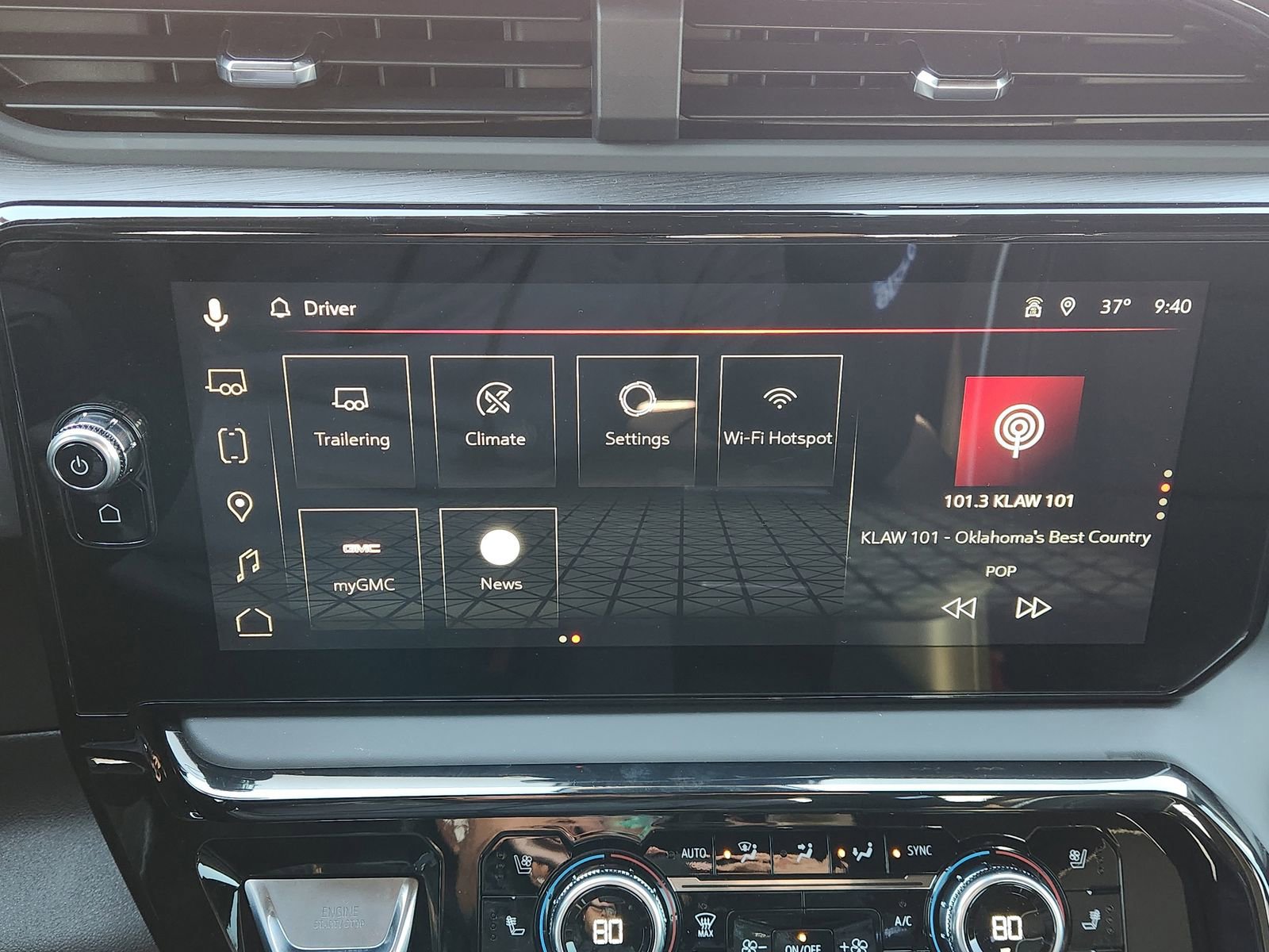 New 2026 GMC Sierra 2500 AT4X image 20