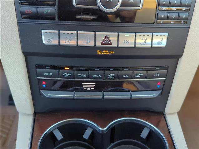 Used 2014 Mercedes-Benz E 350 Cabriolet image 23