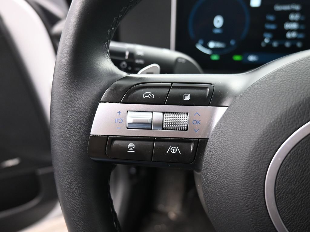 Used 2024 Hyundai Sonata Limited image 12