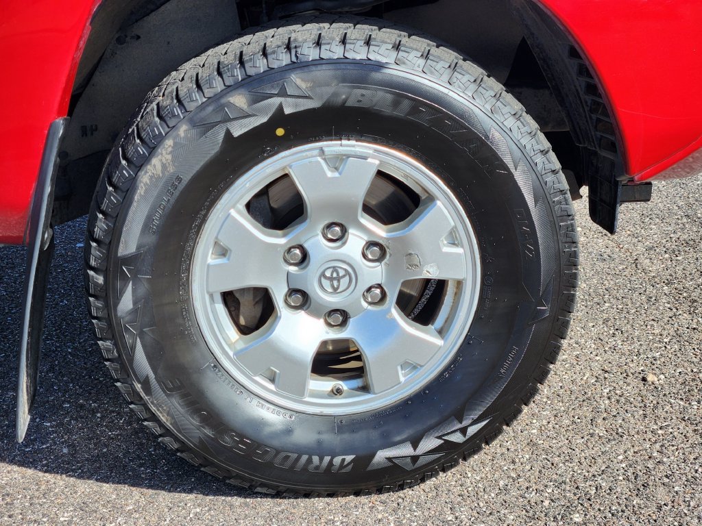 Used 2012 Toyota Tacoma 4x4 Double Cab w/ SR5 Pkg image 30