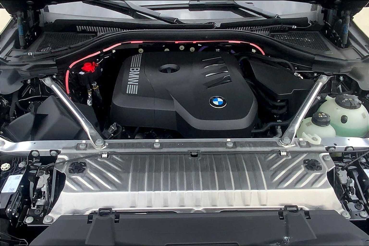 New 2025 BMW X3 xDrive30i w/ Premium Package image 16