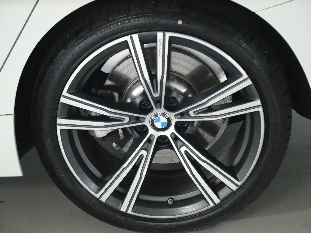 Used 2023 BMW 330i xDrive Sedan w/ Premium Package AWD/4WD image 38