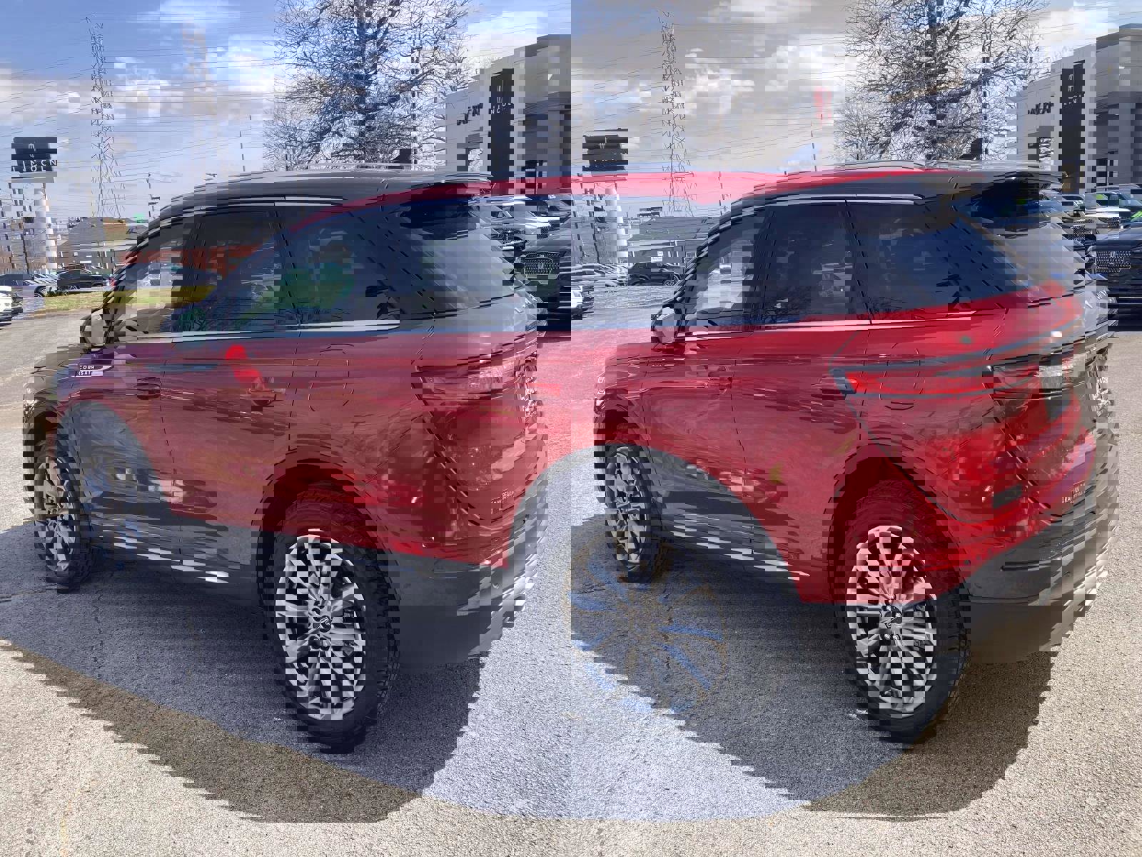 Certified 2022 Lincoln Corsair FWD w/ Premium Package image 7