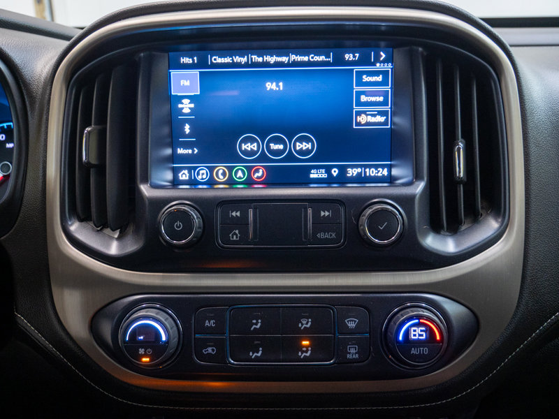 Used 2022 GMC Canyon Denali image 19