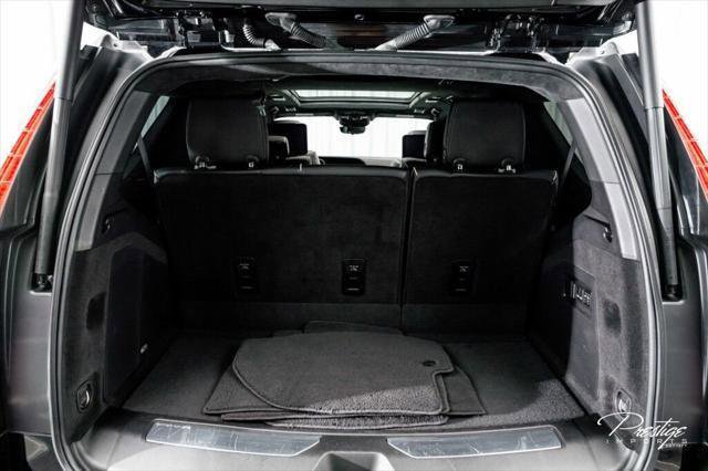 Used 2023 Cadillac Escalade V AWD/4WD image 14