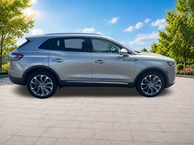 Certified 2023 Lincoln Nautilus Reserve AWD/4WD image 9