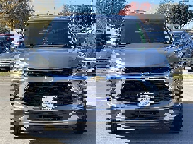 Used 2025 Chevrolet Blazer LT image 6