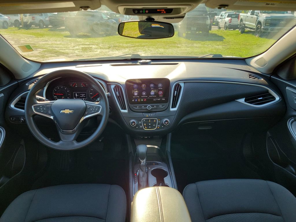 Used 2024 Chevrolet Malibu LT FWD image 26