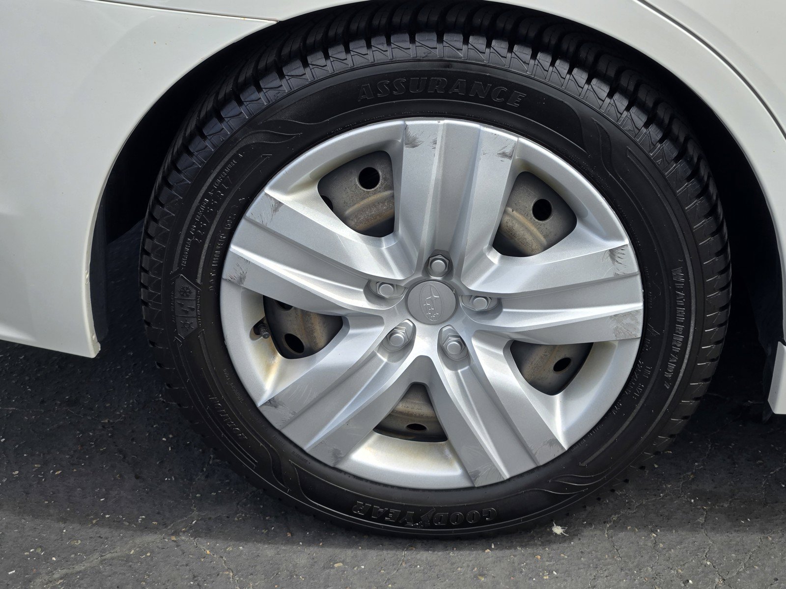 Used 2016 Subaru Legacy 2.5i AWD/4WD image 9