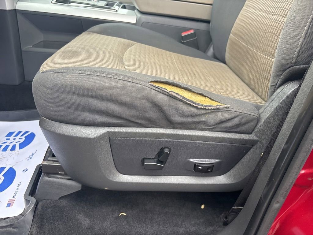 Used 2012 RAM 1500 Big Horn w/ Luxury Group image 11