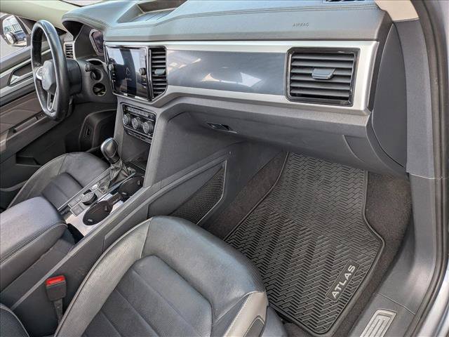 Used 2023 Volkswagen Atlas SEL Premium AWD/4WD image 22
