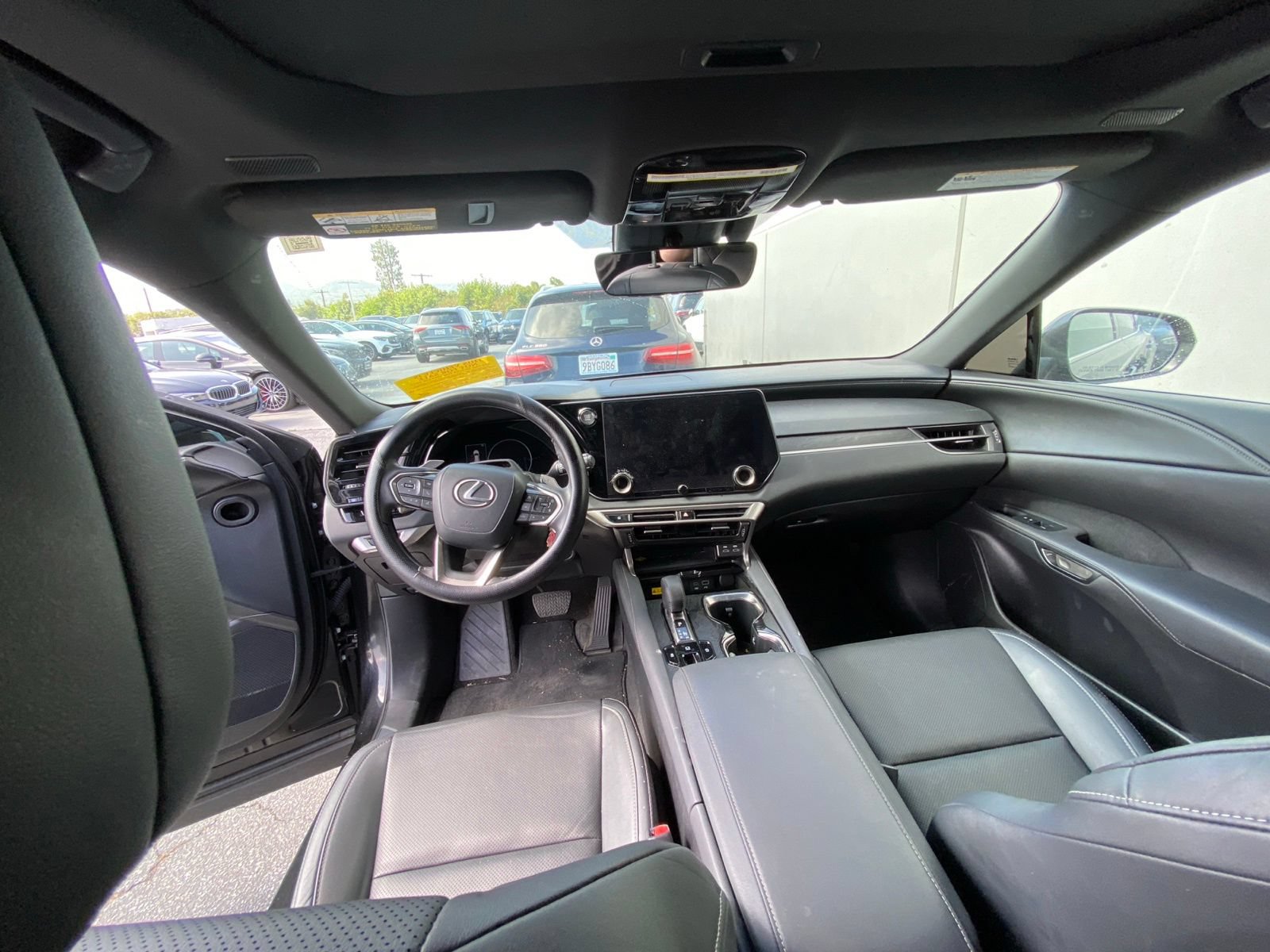 Used 2024 Lexus RX 350 Premium w/ Convenience Package FWD image 12