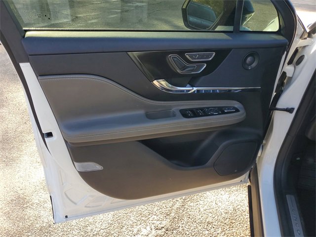 Used 2024 Lincoln Corsair FWD w/ Equipment Group 102A image 11