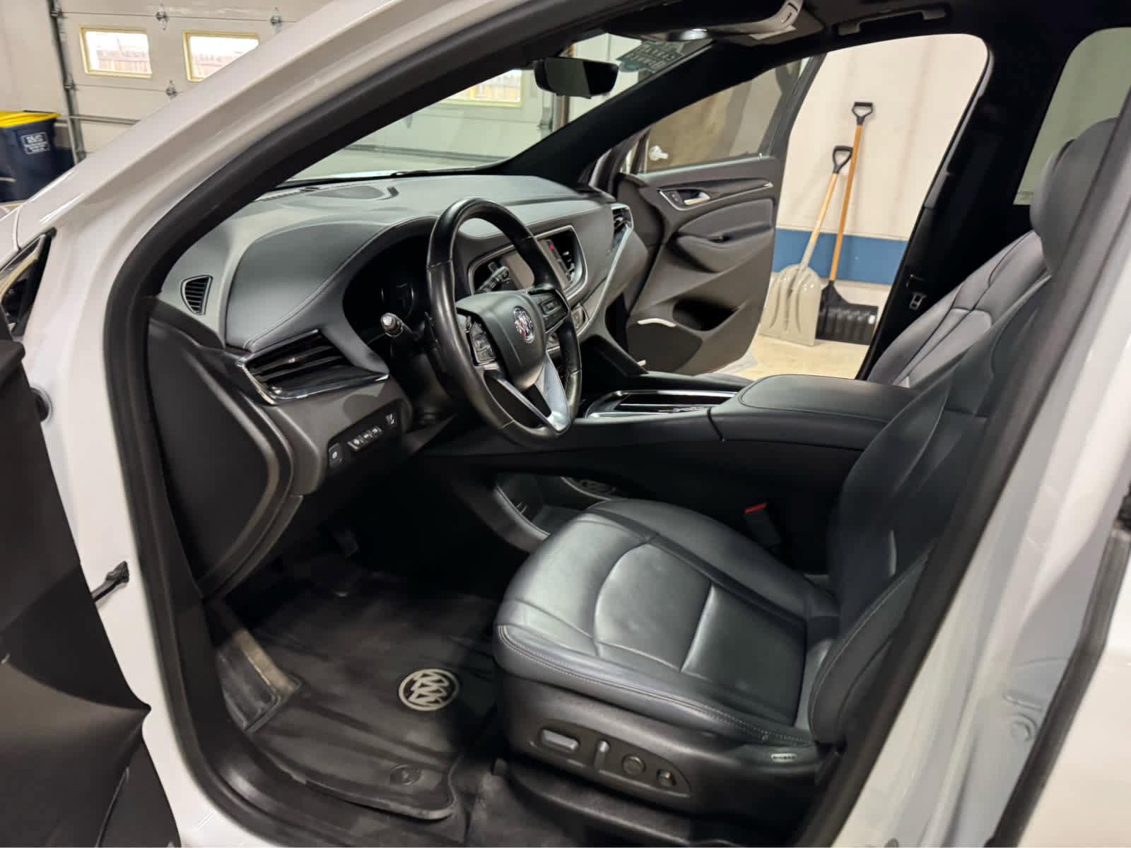 Certified 2023 Buick Enclave Premium w/ Experience Buick Package image 15
