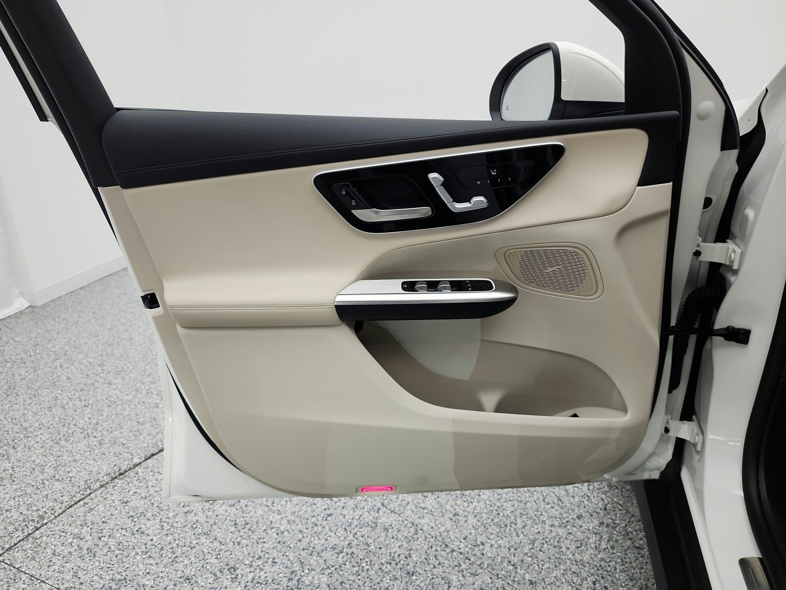 Certified 2024 Mercedes-Benz GLC 300 4MATIC image 12