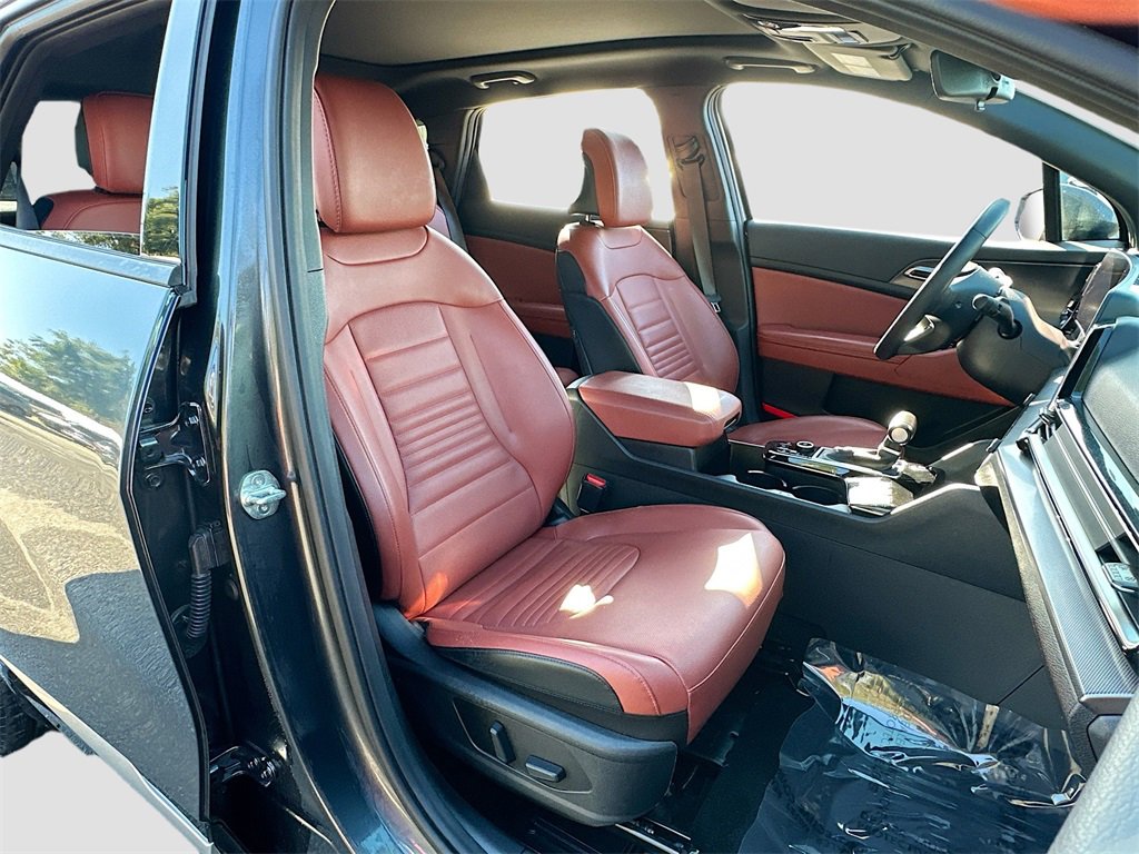 Certified 2024 Kia Sportage SX image 29