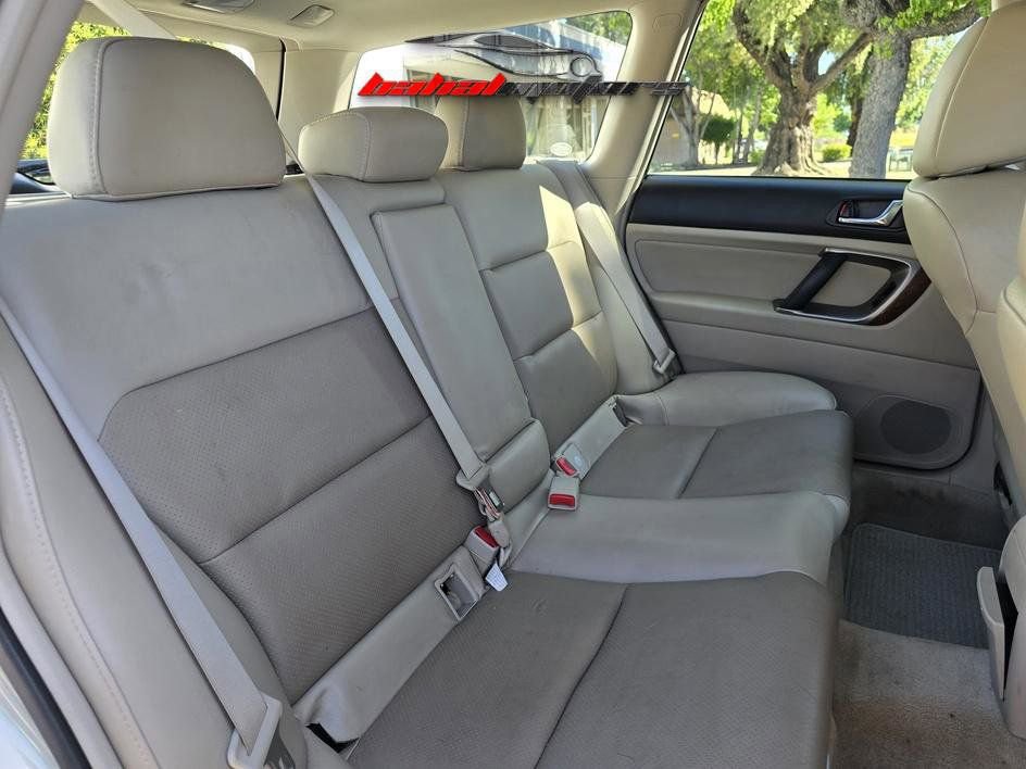 Used 2007 Subaru Outback 3.0R L.L. Bean image 16