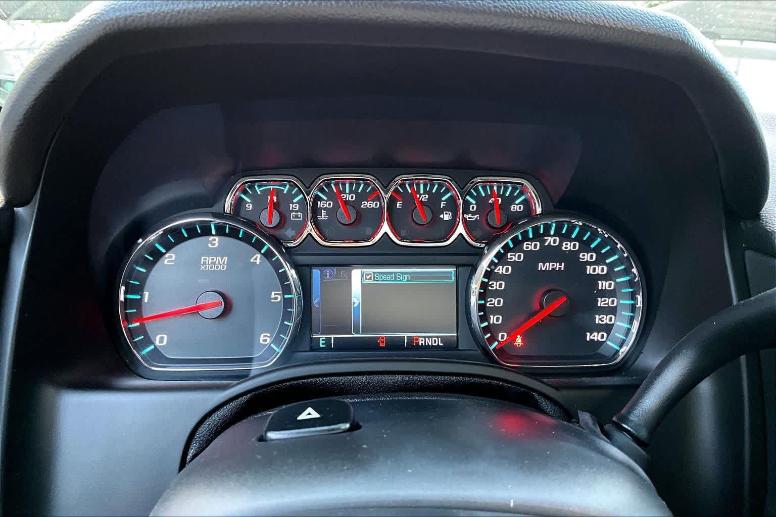 Used 2019 GMC Yukon SLT w/ Open Road Package AWD/4WD image 25