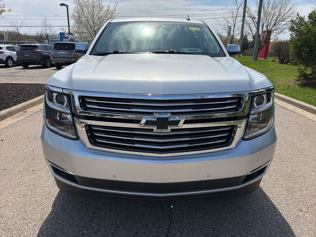 Used 2019 Chevrolet Suburban Premier AWD/4WD image 8