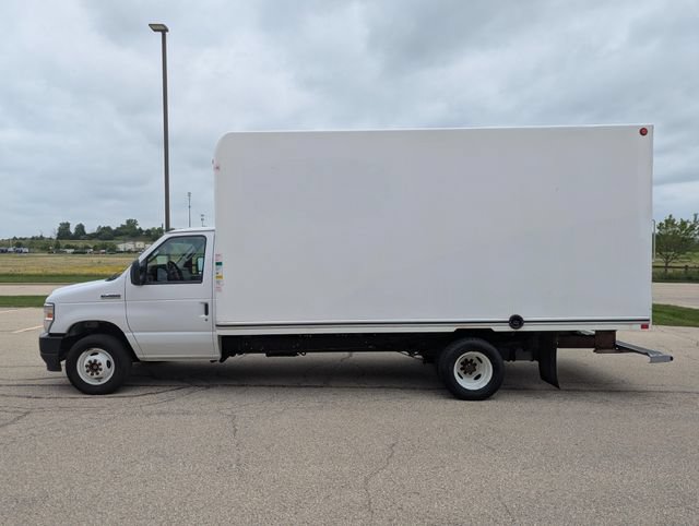 Used 2024 Ford E-450 and Econoline 450 Super Duty RWD image 5
