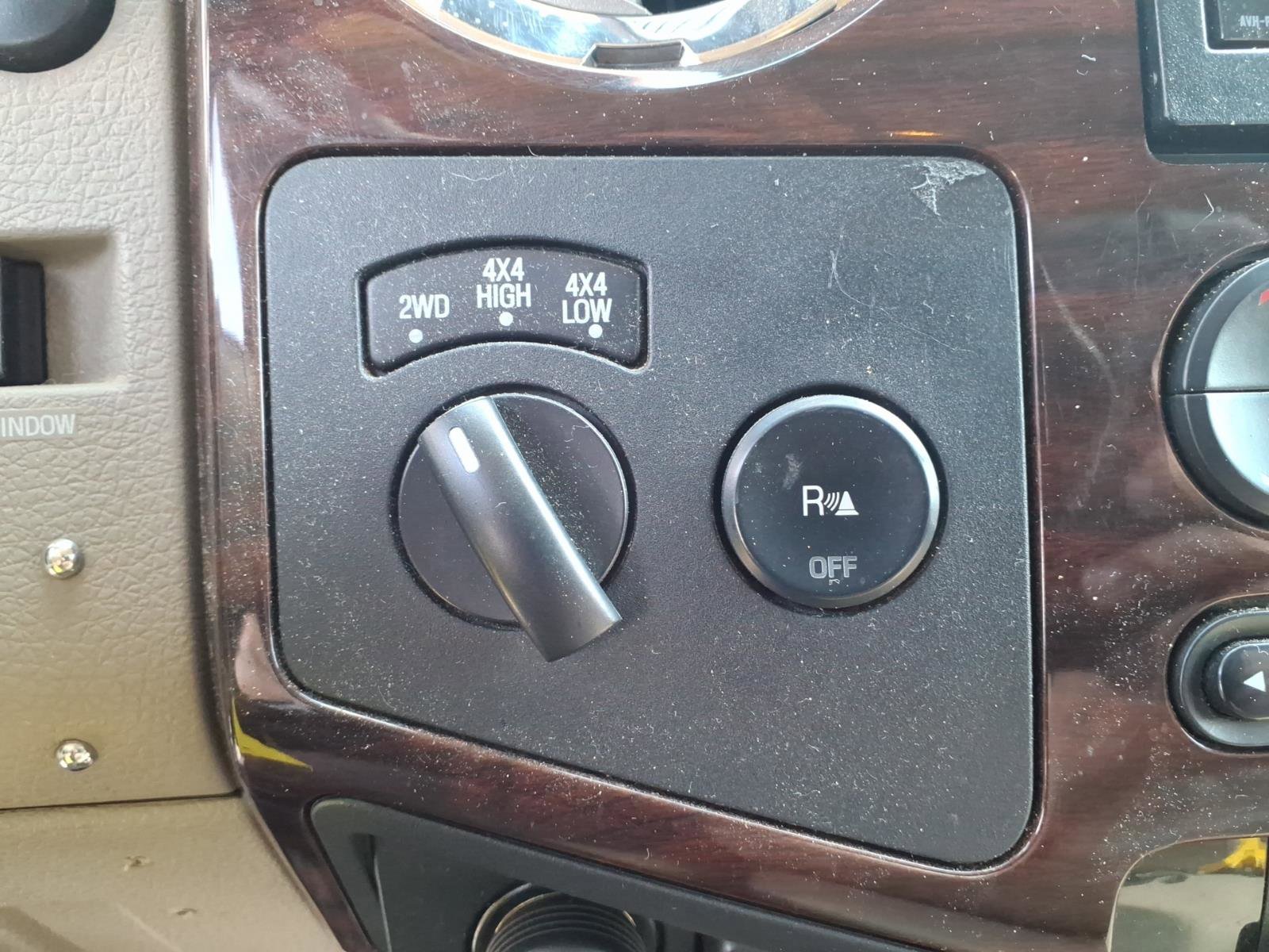 Used 2008 Ford F350 Lariat image 19