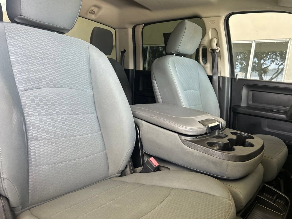 Used 2017 RAM 2500 Tradesman w/ Chrome Appearance Group AWD/4WD image 25