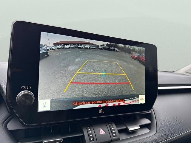 Used 2025 Toyota RAV4 Limited FWD image 21