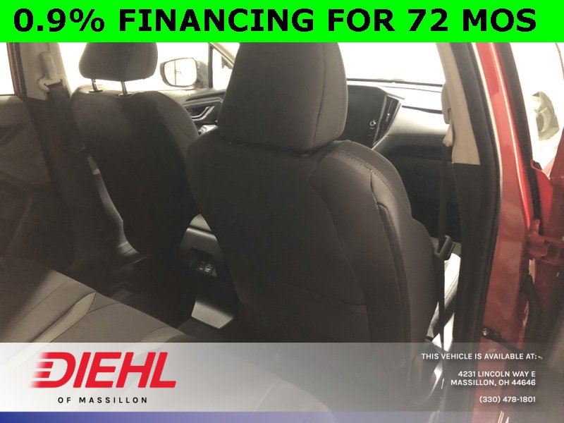 Used 2025 Subaru Crosstrek 2.0i Premium image 11